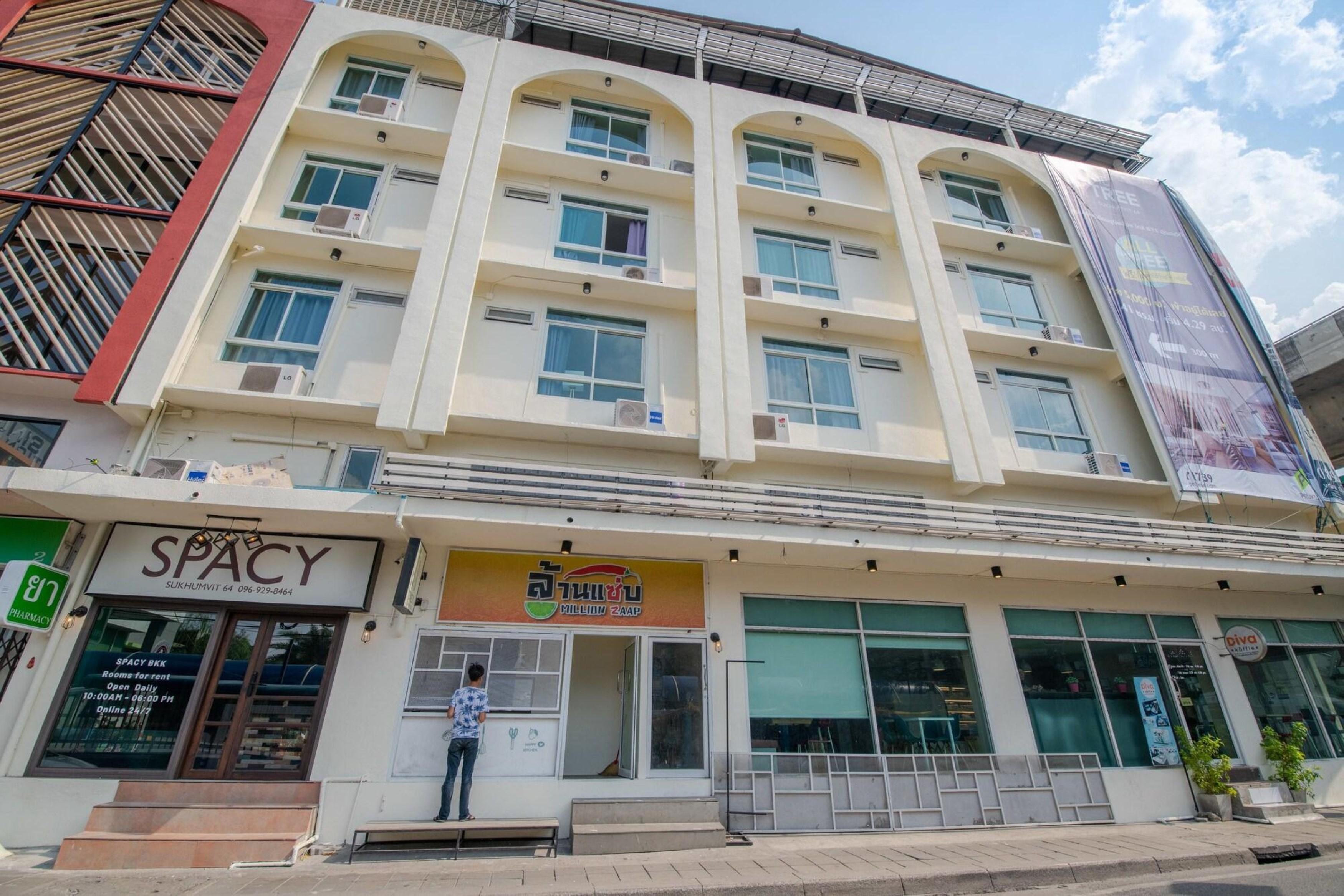 Spacy Bkk Hotel